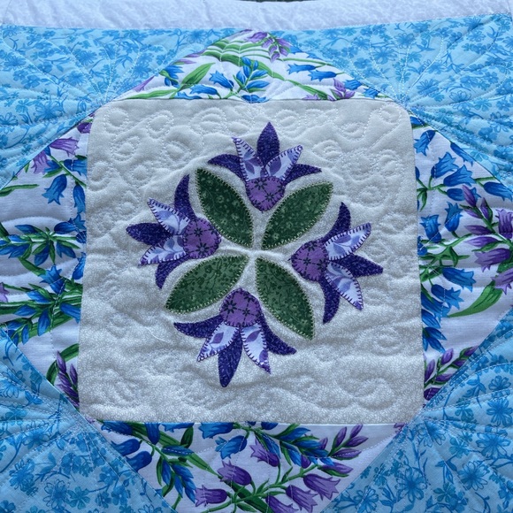 Pillow cover - Picture 2 of 2